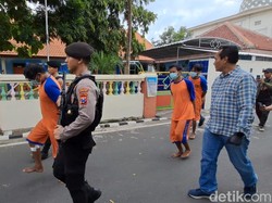 Detik-detik Pembunuhan Pria Berjaket Dihabisi Ramai-ramai Saat Dicekoki Miras