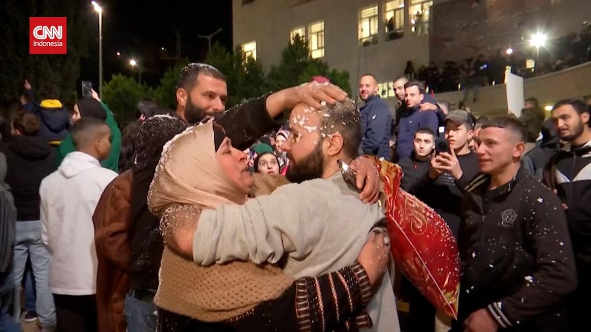 VIDEO: Warga Gaza Sambut Girang Pembebasan 110 Tahanan Palestina