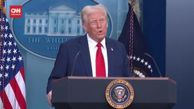 VIDEO:Tabrakan Pesawat dan Helikopter, Trump Salahkan Pilot Black Hawk