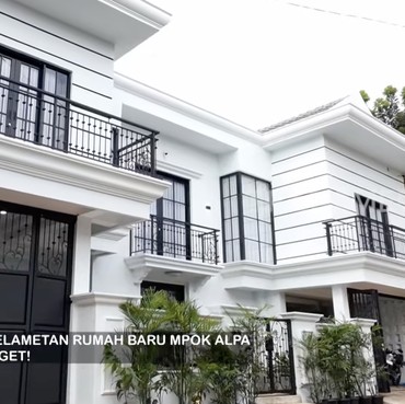 Ini 7 Potret Rumah Mewah Warisan Peninggalan Mpok Alpa Sebelum Meninggal