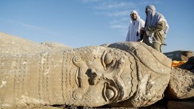FOTO: Situs Mesopotamia Kuno Disusun Kembali Usai Dihancurkan ISIS