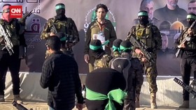 VIDEO: Hamas Kembali Serahkan 3 Sandera ke Israel