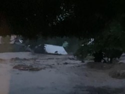 7 Warga Hilang-Gardu Listrik Meledak Diterjang Banjir di Bima