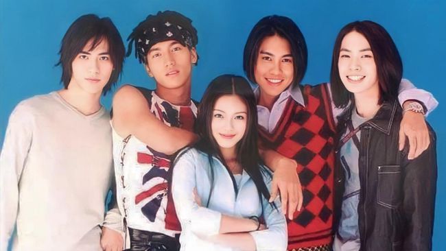 Ken Chu mengunggah fotonya bersama Barbie Hsu dan bintang F4 Meteor Garden lainnya saat tahu pemeran Shancai itu meninggal dunia.