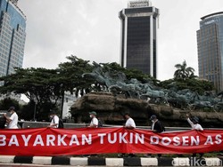 Sri Mulyani Ungkap Biang Kerok Dosen Demo soal Tukin