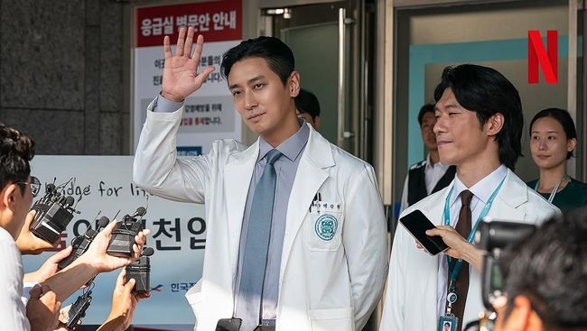 Segini Bayaran Karakter Ju Ji Hoon di Drakor The Trauma Code: Heroes on Call