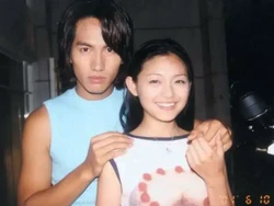 Tak Kuasa Tahan Tangis, Jerry Yan Diam-diam Datangi Makam Barbie Hsu