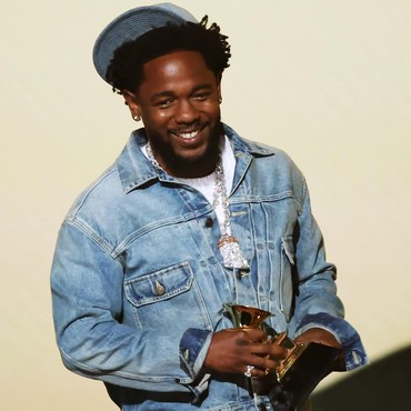 Lirik Lagu Opposites Attract (Tomorrow W/O Her) - Kendrick Lamar