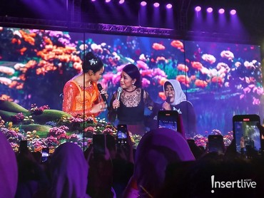 img-title Kejutan Hangat yang Bikin Hati Penuh di Konser 'Bingah' Yura Yunita
