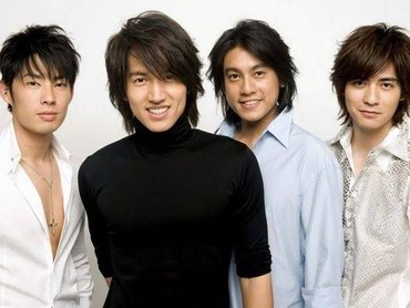 img-title Lirik Lagu Jue Bu Neng Shi Qu Ni (OST Meteor Garden) - F4