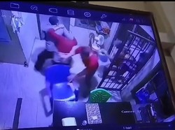 Video Detik-detik 7 Tahanan Polres Parimo Kabur Saat Petugas Ambil Rantang