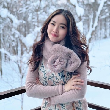 Dinilai Cantik Berhijab, Natasha Wilona Dipaksa Mualaf dan Baca Syahadat