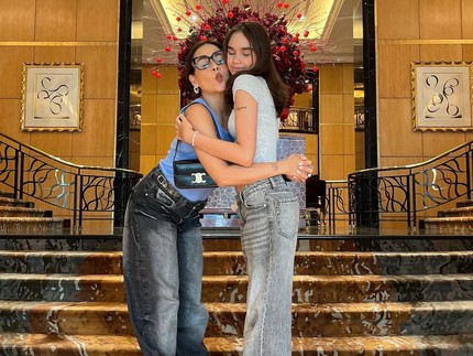 Cantik! Ini 5 Potret Chloe Putri Melaney Ricardo yang Tingginya Hampir Melebihi Ibunda di Usia 13 Th