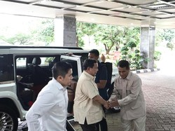 Potret Prabowo Sidak Kantor Menteri Pertanian
