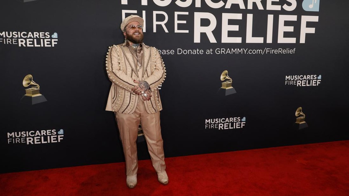 FOTO: Mereka yang Tampil Aneh dan Bikin Dahi Berkerut di Grammy Awards