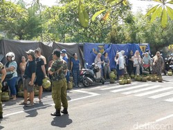 Ratusan Warga di Legian Serbu Operasi Pasar Gas Melon dari Pemkab Badung