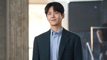 Satu Agensi dengan Cha Eun Woo, Kim Seon Ho Gabung Fantagio