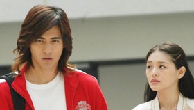 Netizen Khawatir Kondisi Vic Chou Usai Barbie Hsu Meninggal
