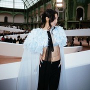 Stylish dan Penuh Pesona, Intip Gaya Sederet Artis di Paris Couture Week 2025