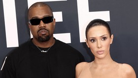 Kanye West Dinilai Suruh Bianca Censori Tampil Bugil di Grammy