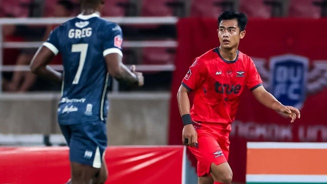 Pratama Arhan mencetak assist untuk Bangkok United di Stadion Sydney yang bakal jadi venue laga Australia vs Timnas Indonesia di Kualifikasi Piala Dunia 2026.