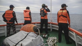 FOTO: Mencari Jurnalis Metro TV yang Hilang di Perairan Tidore