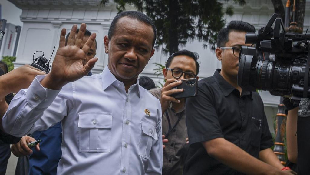 Prabowo Perintahkan Bahlil Kerek Cadangan BBM hingga 3 Bulan