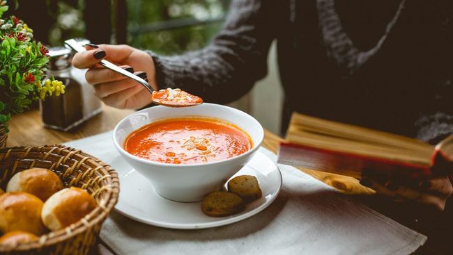 4 Resep Makanan Berkuah yang Rendah Kalori, Cocok Disantap Saat Cuaca Dingin!