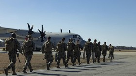 Trump Deportasi 104 Imigran India dari AS Pakai Pesawat Militer