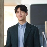 Segera Tayang, Intip Potret Tampan Kim Seon Ho di Drakor Netflix Baru