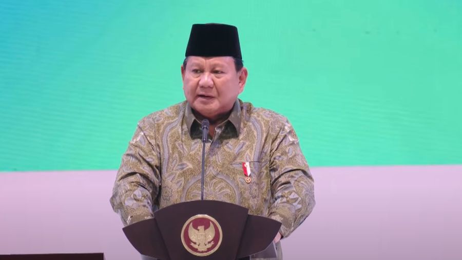 Presiden Prabowo Subianto menyampaikan arahan dalam acara Peringatan Harlah ke-102 NU di Istora Senayan, Jakarta, Rabu (5/2/2025). (YouTube/Sekretariat Presiden)