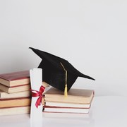 Beasiswa Kemenkeu Dibatalkan Demi Efisiensi Anggaran, Apakah Melanjutkan Pendidikan Penting?