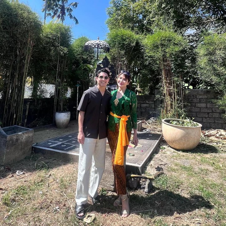 <p>Tamara sering membagikan momen kebersamaannya dengan Teuku Rassya di media sosial kala sang putra berkunjung ke Bali. Perempuan 50 tahun ini juga sering menungkapkan perasaan sayang dan cintanya ke sang putra. (Foto: Instagram @tamarableszynskiofficial)</p>