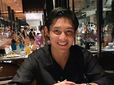 img-title Kurangi Kegiatan Syuting, Teuku Rasya Pilih Fokus ke Dunia Bisnis dan Politik