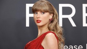 Taylor Swift Umumkan Album Baru: The Life of a Showgirl