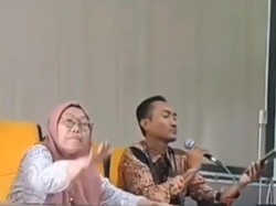 Guru MAN 1 Lamongan Viral Gebrak Meja saat Siswa Tanya SNBP akan Diberi Sanksi