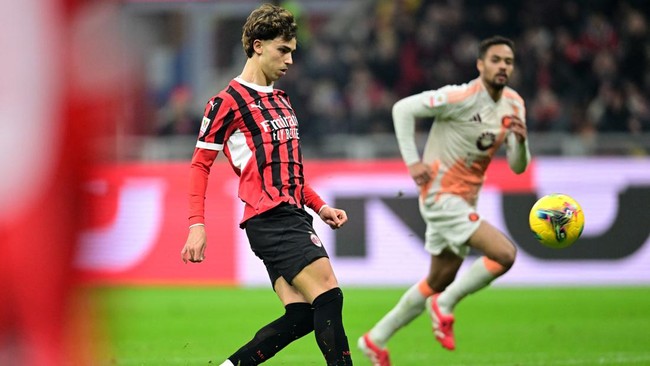 Joao Felix langsung mencetak gol di laga debut bersama AC Milan ketika mengalahkan AS Roma 3-1 pada perempat final Coppa Italia di San Siro, Milan, Rabu (5/2).