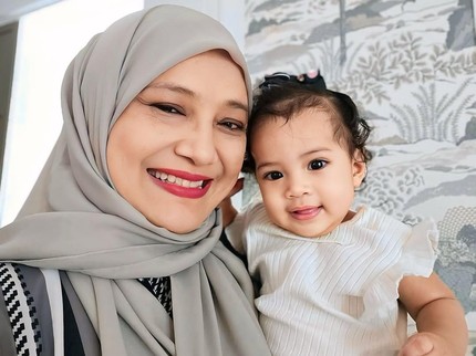 7 Potret Baby Humaira Bertemu Fenny Bauty Ibunda Zaskia Sungkar
