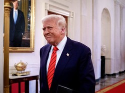 Video: Trump Presiden AS Pertama yang Nonton Super Bowl Secara Langsung