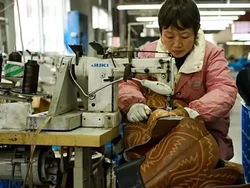 China Siap Pindahkan Pabrik Demi Hindari Tarif AS, RI Jadi Tujuan?
