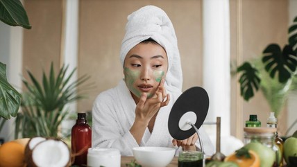7 Rekomendasi Masker Mugwort Terbaik untuk Atasi Jerawat hingga Kulit Beruntusan