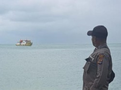 Ratusan Boks Ikan di Kapal Sabuk Nusantara 108 Membusuk Akibat Cuaca Buruk