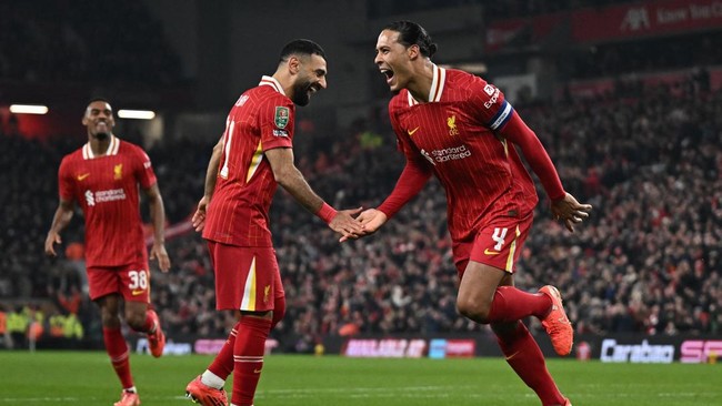 Pekan ke-26 Liga Inggris 2024/2025 menyajikan duel Manchester City vs Liverpool, Minggu (23/2). Ini adalah bentrok antara dua tim yang tengah berbeda nasib.
