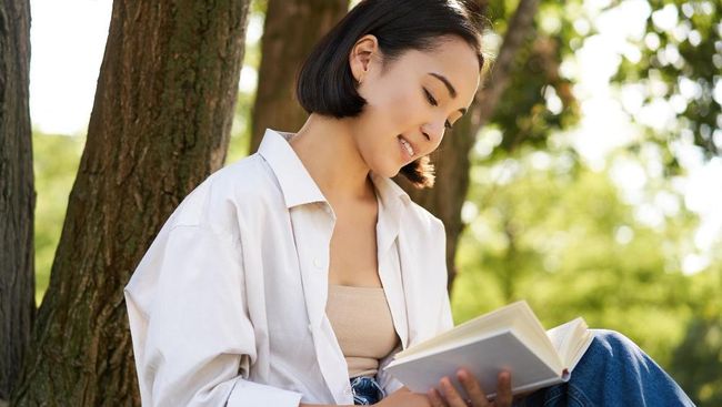 5 Rekomendasi Buku yang Harus Kamu Baca saat Mengalami Quarter Life Crisis