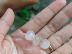 Kata BMKG soal Hujan Es di Jogja