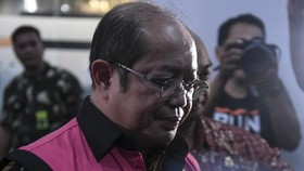 FOTO: Kejagung Tahan Dirjen Kemenkeu Tersangka Baru Kasus Jiwasraya