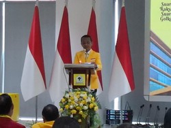 Canda Bahlil Saat Mik Berdengung Saat Pidato: Ada yang Belum Dapat Gas