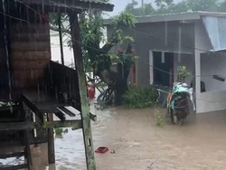 45 Kepala Keluarga Terdampak Banjir Setinggi 1 Meter di Camba Maros