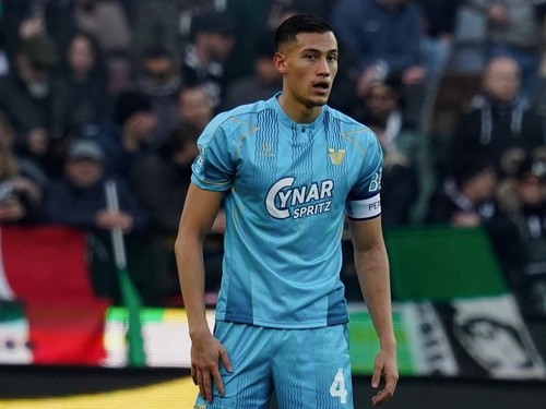 Media Italia: Jay Idzes ke Torino Jika Coco Pergi