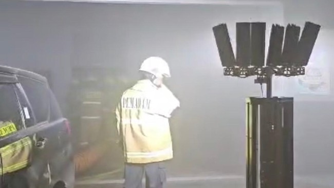 Kementerian ATR/BPN memastikan dokumen penting seperti dokumen sengketa tanah aman meski salah satu gedung terbakar pada Sabtu lalu (8/2).